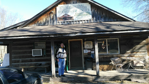 Grocery Store «Gatesville Country Store», reviews and photos, 4525 Salt Creek Rd, Nashville, IN 47448, USA