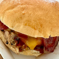 Hamburger du Livraison de repas à domicile Foir'Food à Le Lavandou - n°2