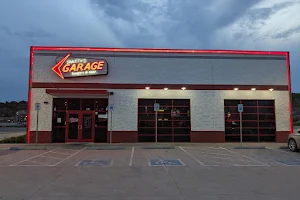 Smitty's Garage Burgers & Beer image