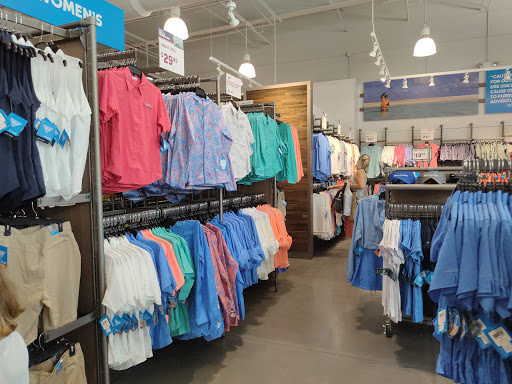 Clothing Store «Columbia Sportswear at Tanger Outlets Daytona», reviews and photos, 1100 Cornerstone Blvd #105, Daytona Beach, FL 32117, USA