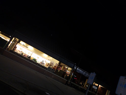 Supermarket «Marsh Supermarket», reviews and photos, 3075 E 25th St, Columbus, IN 47201, USA