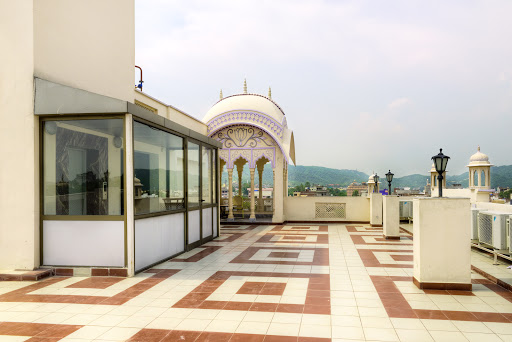 Hotel King Palace-Near Jal Mahal