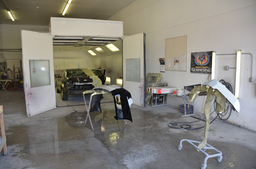 Auto Body Shop «Kustom Kolors Collision Repair, Inc.», reviews and photos, 9233 E US Hwy 36, Avon, IN 46123, USA