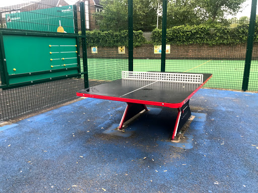 Parks with ping pong table in London