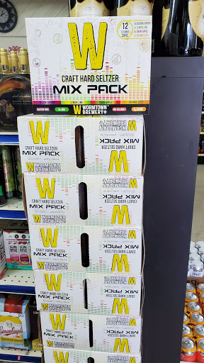 Liquor Store «Wine Vault», reviews and photos, 2 Fairbanks St, Framingham, MA 01701, USA