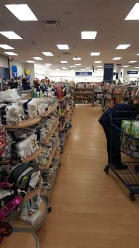 Department Store «Marshalls», reviews and photos, 6A Henry St, Commack, NY 11725, USA
