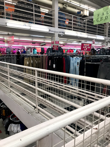 Discount Store «Fallas Paredes Discount Stores», reviews and photos, 6719 Pacific Blvd, Huntington Park, CA 90255, USA