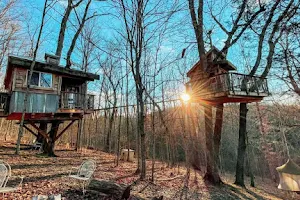 Treehouse Rental Adventures - Earthjoy image