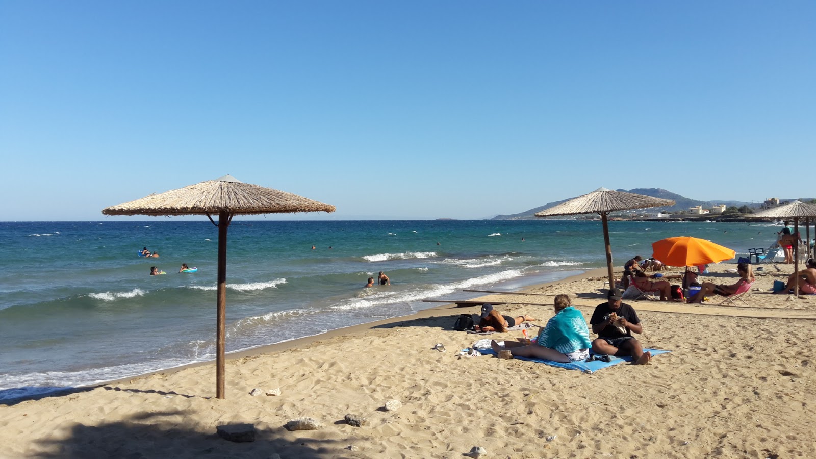 Photo de Vravronos beach - recommandé pour les voyageurs en famille avec des enfants