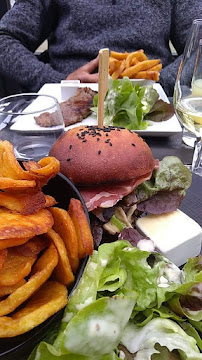 Hamburger du Restaurant français Les 2 Zèbres à Le Neubourg - n°8