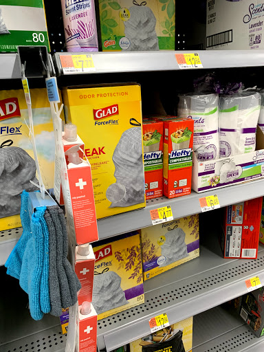 Optician «Walmart Vision & Glasses», reviews and photos, 301 Falls Blvd, Quincy, MA 02169, USA