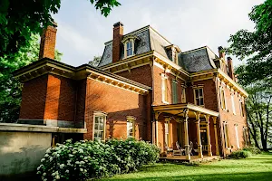 The Mansion In The Pines image
