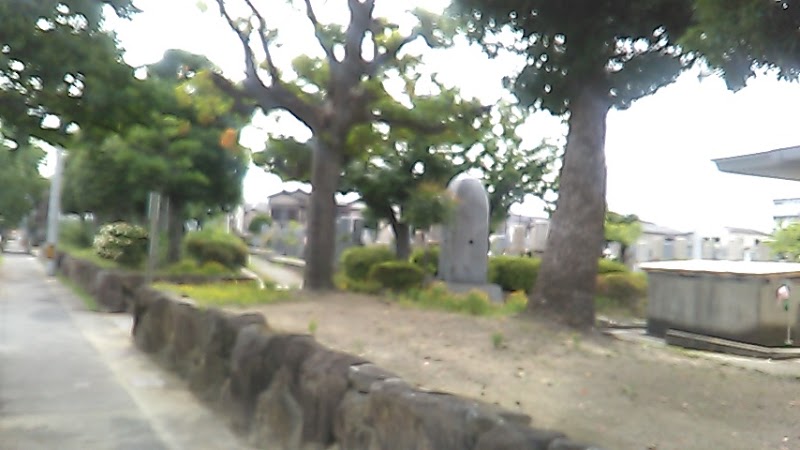 堀池墓地