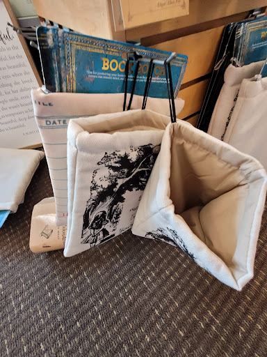 Book Store «Books-A-Million», reviews and photos, 1700 W International Speedway Blvd, Daytona Beach, FL 32114, USA