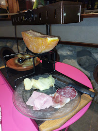 Plats et boissons du Restaurant de fondues Le Vieux Logis à Saint-Jorioz - n°5