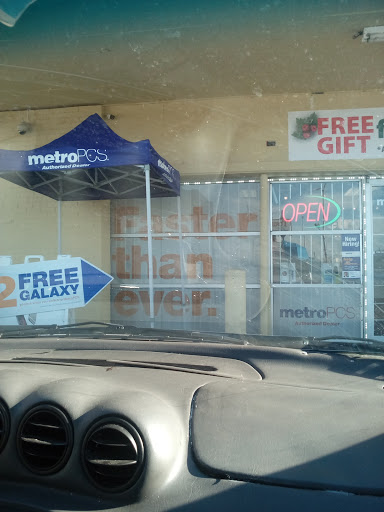 Cell Phone Store «MetroPCS», reviews and photos, 2809 Motley Dr, Mesquite, TX 75150, USA