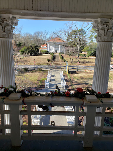 Southern Restaurant (US) «Blue Willow Inn Restaurant & Gift Shop», reviews and photos, 294 N Cherokee Rd, Social Circle, GA 30025, USA