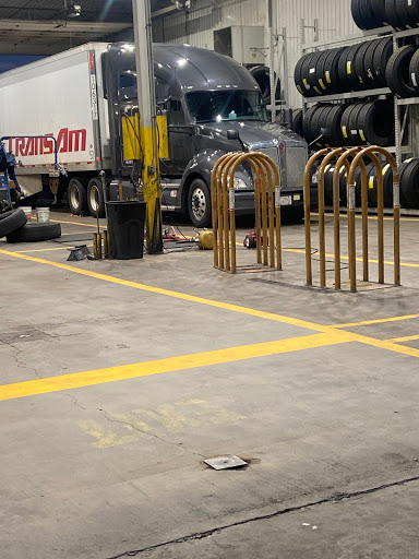 Tire Shop «Speedco Truck Lube and Tires», reviews and photos, 1111 Bucksnort Rd, Jackson, GA 30233, USA