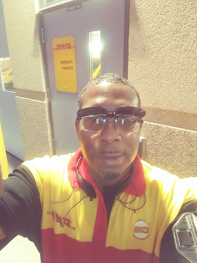 Shipping and Mailing Service «DHL EXPRESS», reviews and photos, 2120 77th St, Minneapolis, MN 55450, USA