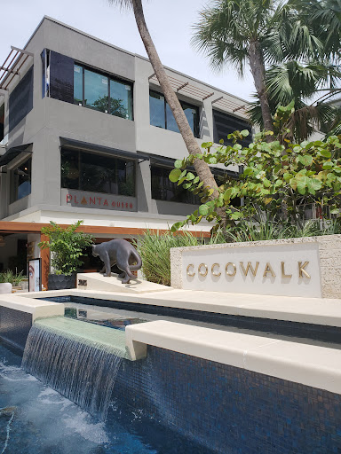 Shopping Mall «CocoWalk», reviews and photos, 3015 Grand Ave, Coconut Grove, FL 33133, USA