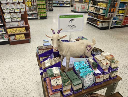 Supermarket «Publix Super Market at Alpharetta Commons», reviews and photos, 4305 State Bridge Rd, Alpharetta, GA 30022, USA