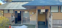 麓山公園公衆トイレ