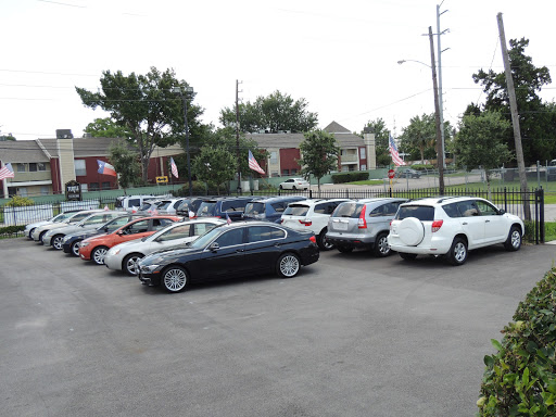 Used Car Dealer «BEST CAR FOR LESS», reviews and photos, 3410 Dunvale Rd, Houston, TX 77063, USA