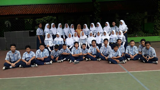 Komunitas - SMP Negeri 35 Jakarta Timur