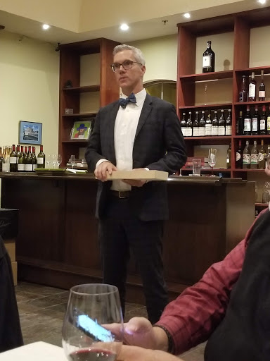 Wine Store «Sunfish Cellars Wine & Spirits», reviews and photos, 803 Sibley Memorial Hwy, St Paul, MN 55118, USA