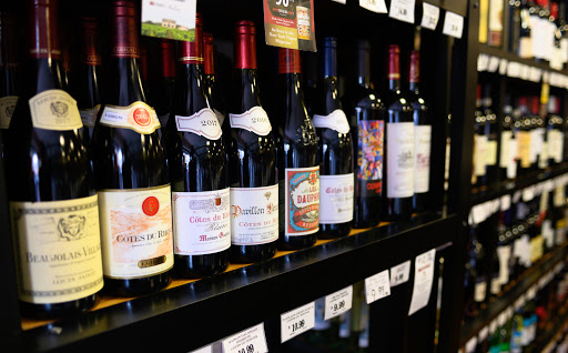 Liquor Store «Nostrand Wines & Liquors», reviews and photos, 549 Nostrand Ave, Brooklyn, NY 11216, USA