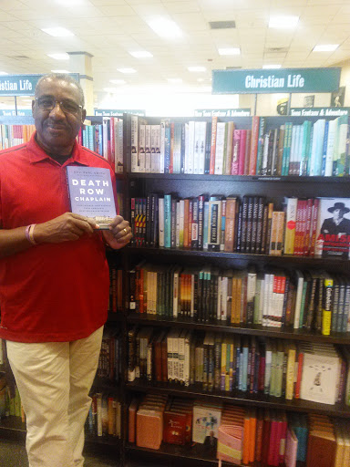 Book Store «Barnes & Noble», reviews and photos, 4972 Dublin Blvd, Dublin, CA 94568, USA