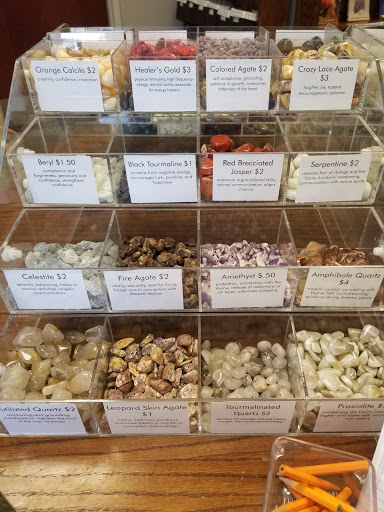 Book Store «Quest Book Shop», reviews and photos, 306 Geneva Rd, Wheaton, IL 60187, USA