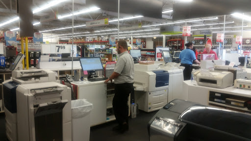 Office Supply Store «Staples», reviews and photos, 17410 Mack Ave, Grosse Pointe, MI 48230, USA