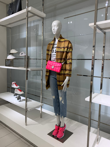 Department Store «Nordstrom Ridgedale», reviews and photos, 12441 Wayzata Blvd, Minnetonka, MN 55305, USA