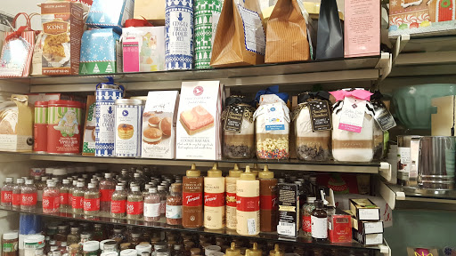 Department Store «Marshalls & HomeGoods», reviews and photos, 200 Petersville Rd, New Rochelle, NY 10801, USA