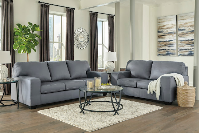 Ashley Furniture HomeStore - Tienda de muebles