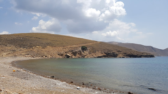 Mourtzeflos beach