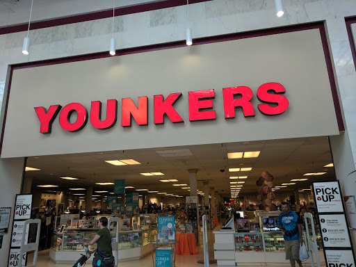 Shopping Mall «North Grand Mall», reviews and photos, 2801 Grand Ave, Ames, IA 50010, USA