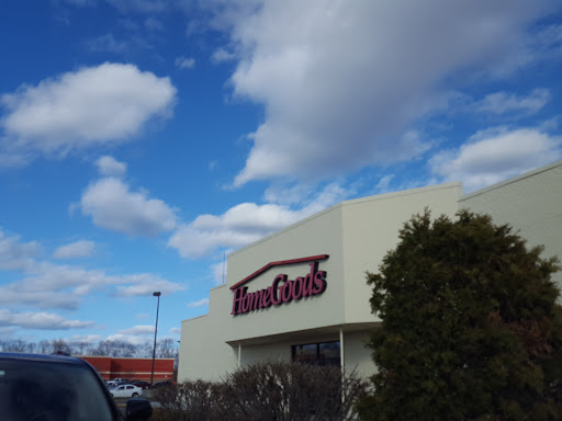 Department Store «HomeGoods», reviews and photos, 65 Commerce Way, Seekonk, MA 02771, USA