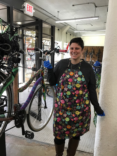 Bicycle Store «Cosmic Bikes Inc.», reviews and photos, 4641 N Milwaukee Ave, Chicago, IL 60630, USA