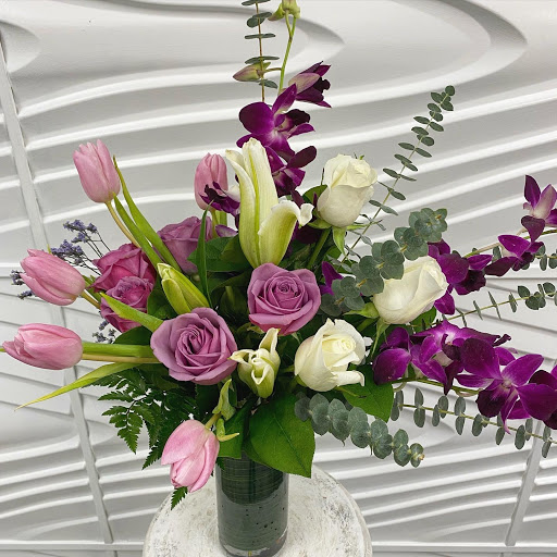 Florist «Lake Eola Florist», reviews and photos, 116 E Central Blvd, Orlando, FL 32801, USA