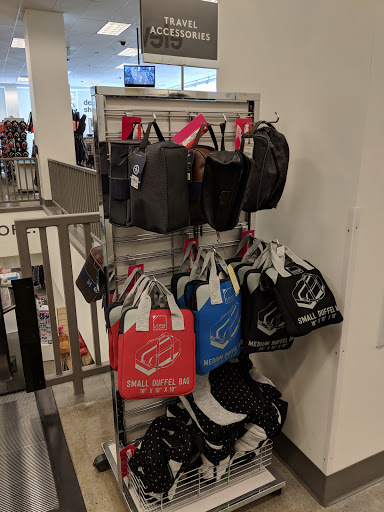 Department Store «Nordstrom Rack Downtown Portland», reviews and photos, 245 SW Morrison St, Portland, OR 97204, USA