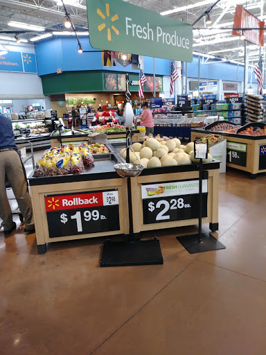 Department Store «Walmart Supercenter», reviews and photos, 4235 Veteran Dr, Geneseo, NY 14454, USA