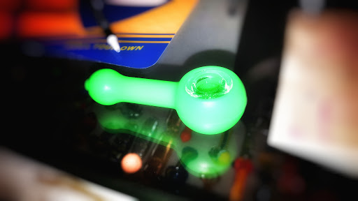 Tobacco Shop «Little Canada Smoke Shop & Specialties LLC», reviews and photos, 37 Little Canada Rd E, St Paul, MN 55117, USA