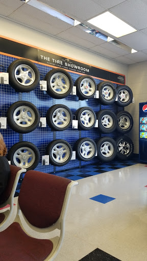 Tire Shop «Firestone Complete Auto Care», reviews and photos, 7619 Richmond Hwy, Alexandria, VA 22306, USA