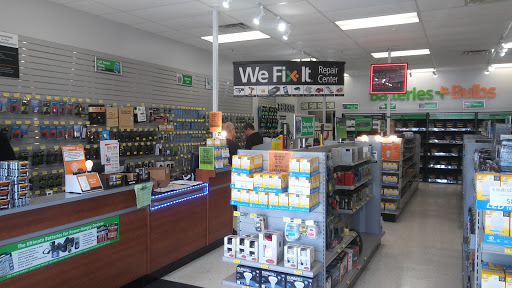 Car Battery Store «Batteries Plus Bulbs», reviews and photos, 1120 E Hwy 50, Clermont, FL 34711, USA