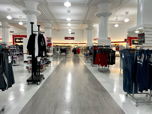 Department Store «T.J. Maxx», reviews and photos, 50 N Illinois St, Indianapolis, IN 46204, USA