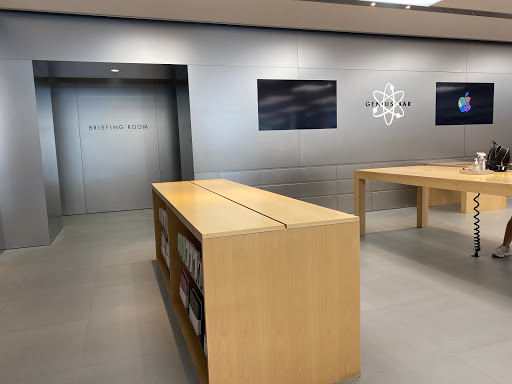 Computer Store «Apple City Creek Center», reviews and photos, 50 Main St, Salt Lake City, UT 84101, USA