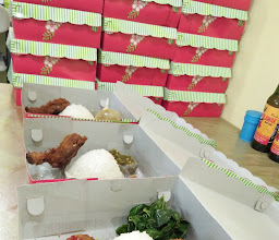 Rumah Makan Murah Meriah Masakan Padang photo