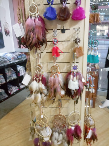 Shopping Mall «Atrium», reviews and photos, 100 W Randolph St, Chicago, IL 60601, USA